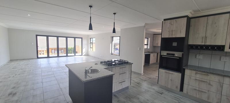 3 Bedroom Property for Sale in Dana Bay Western Cape